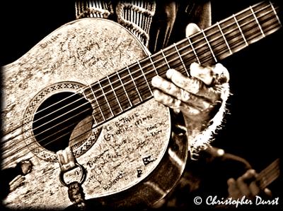 Willie & Trigger: Photo by Christopher Durst